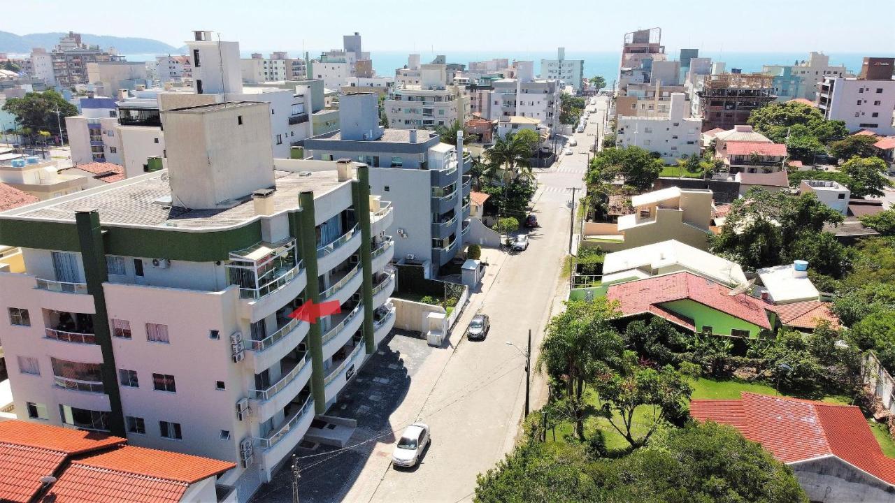 1024 - Apartamento Em Bombinhas Para Locacao De Temporada - Praia De Bombas Bagian luar foto